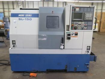 Máy phay cơ CNC